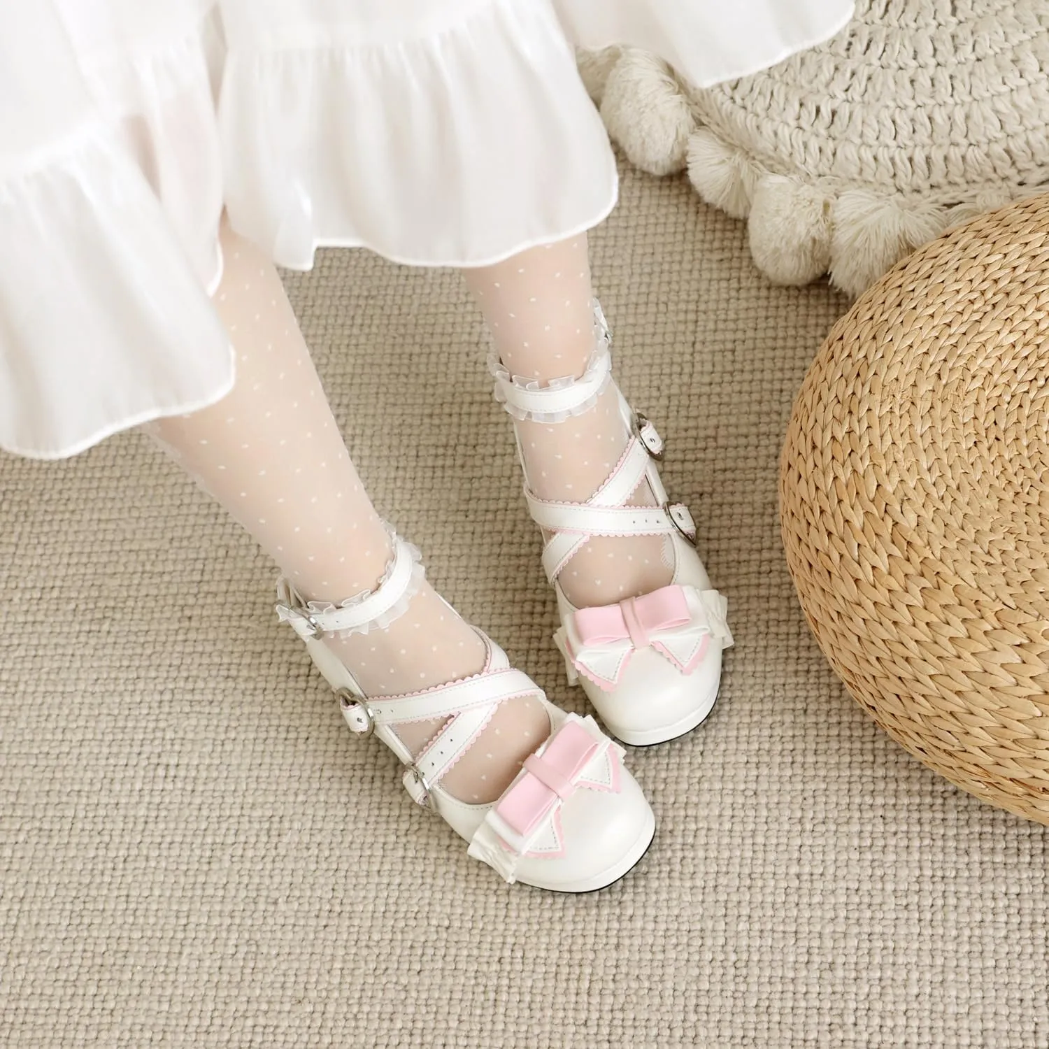 100FIXEO Women's Kawaii Platform Ankle Strap Chunky Heel Mary Jane Pumps Cute Closed Toe Goth Strappy Bow Lace Party Dress Shoes
