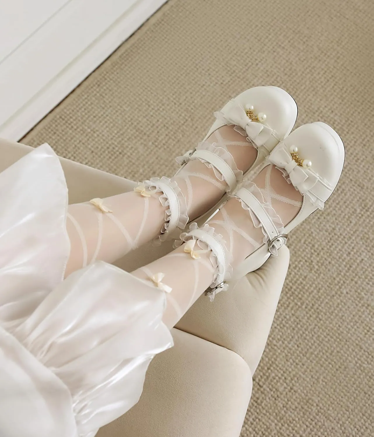 100FIXEO Women's Kawaii Platform Ankle Strap Chunky Heel Mary Jane Pumps Cute Closed Toe Goth Strappy Bow Lace Party Dress Shoes