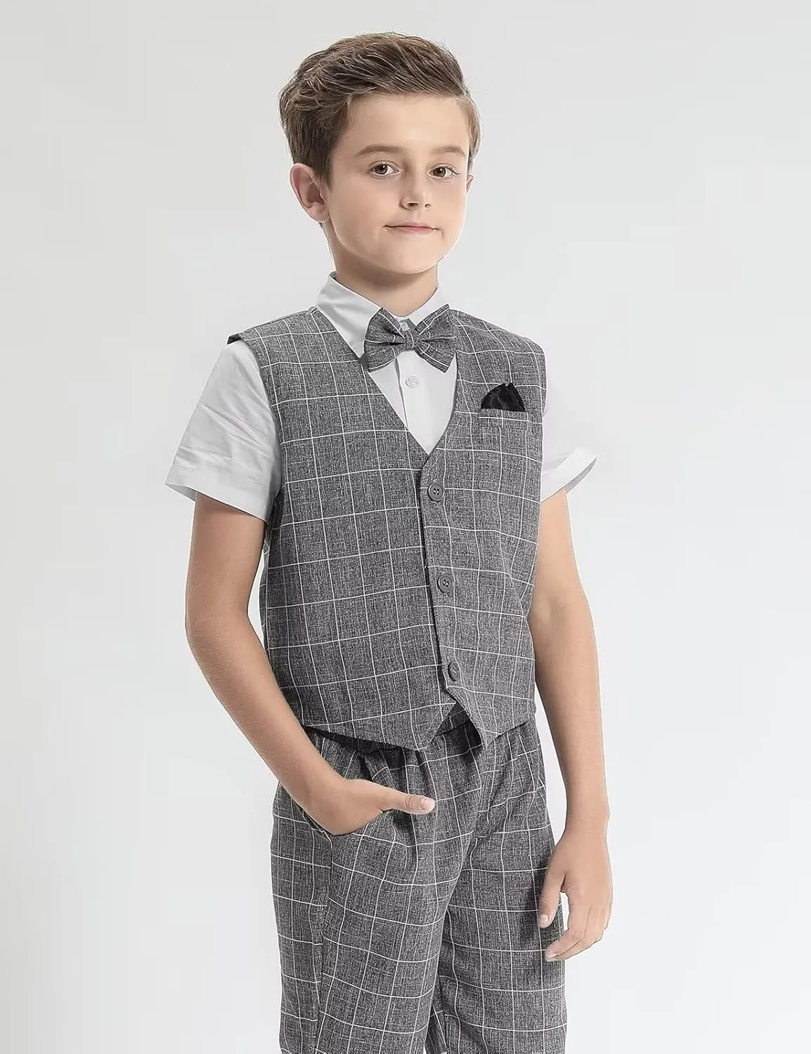 A&J DESIGN Boys' 3-Piece Suits Set Vest & Pocket Square & Shorts & Bow Tie (4-11 Years)