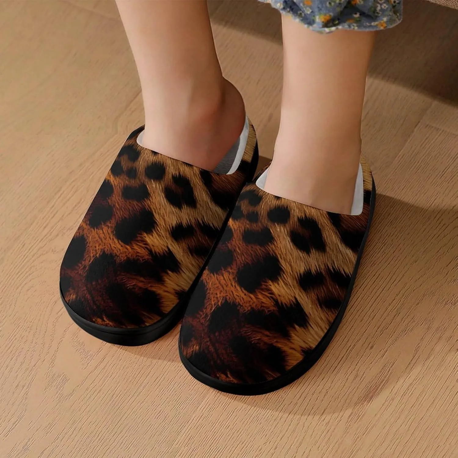 Animal Leopard Print Kids Slippers for Girls Boys Winter Warm Plush Slip On House Slippers for Indoor Outdoor