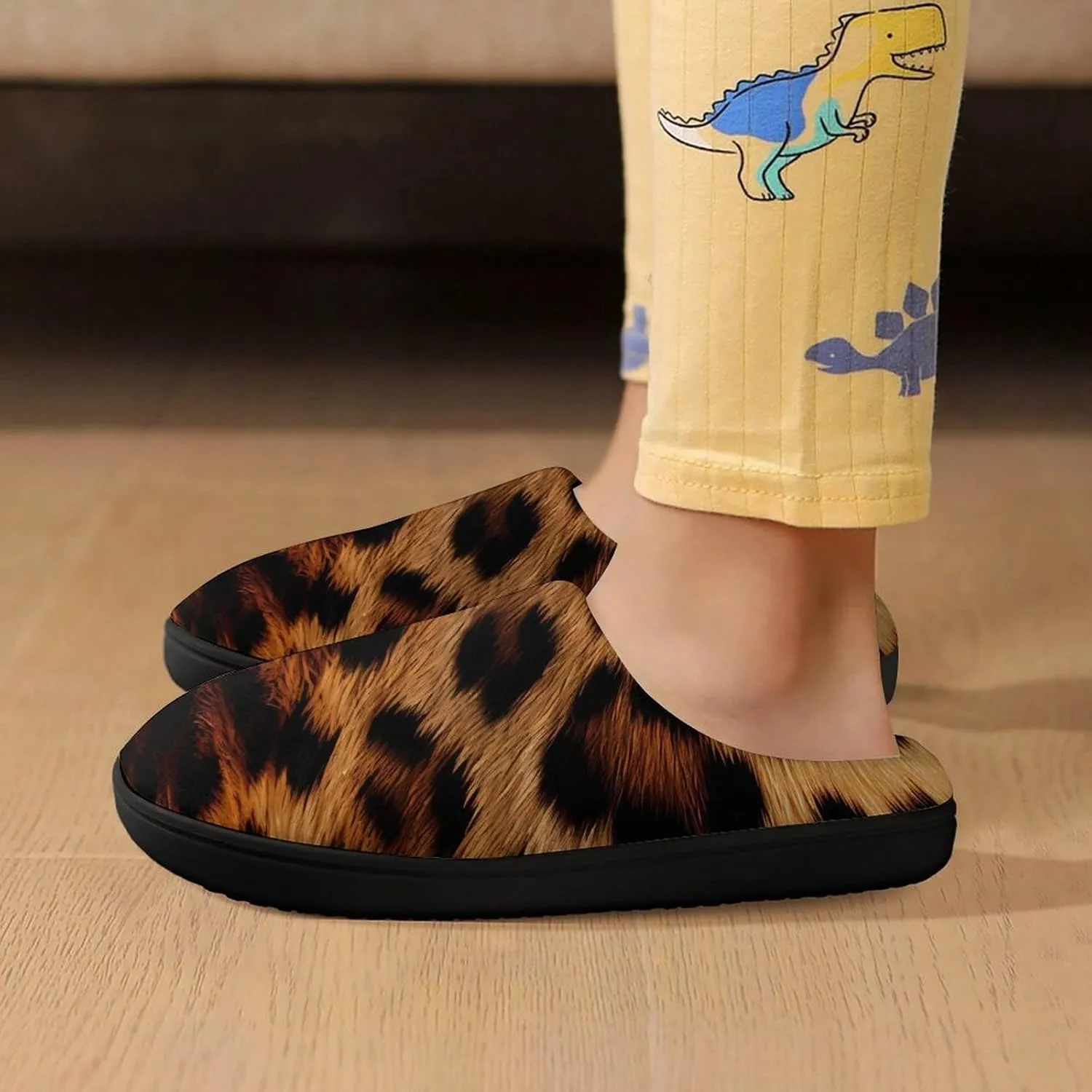 Animal Leopard Print Kids Slippers for Girls Boys Winter Warm Plush Slip On House Slippers for Indoor Outdoor