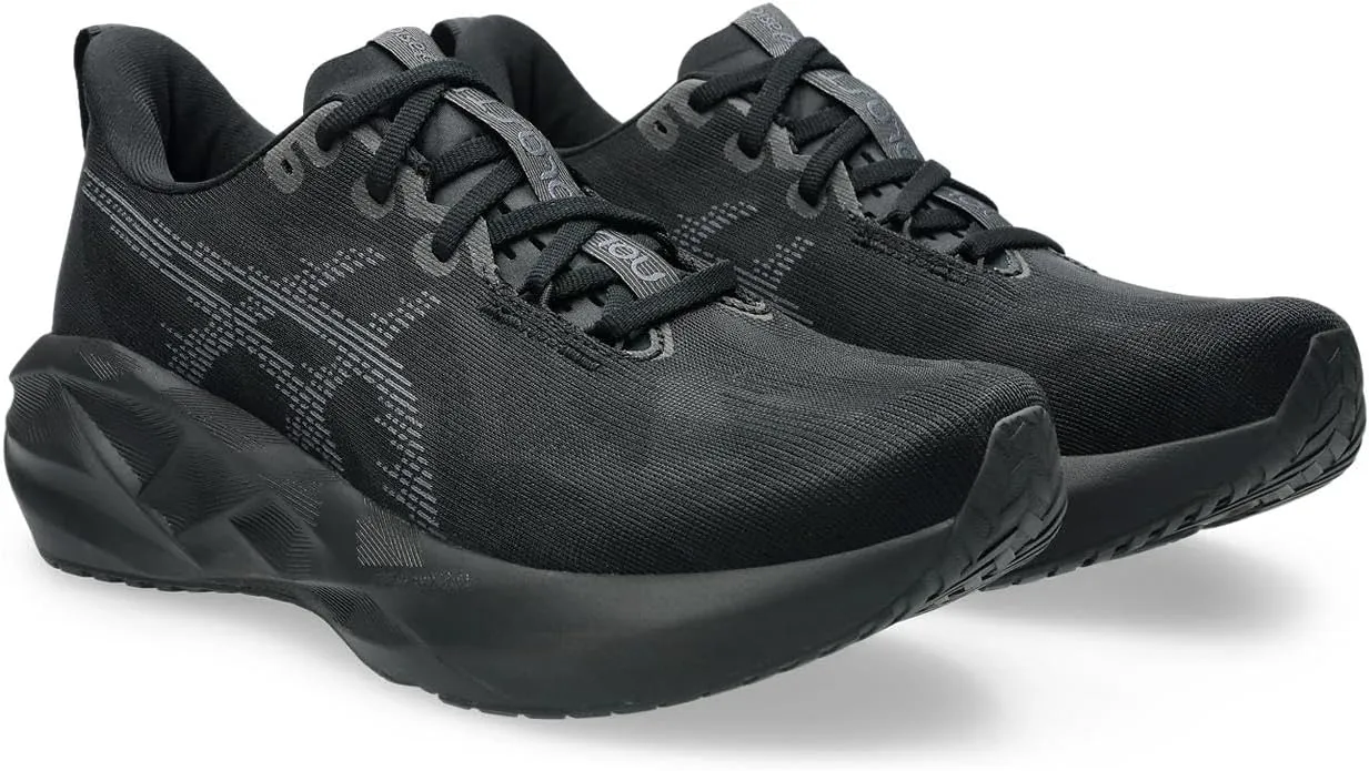 ASICS Men's Novablast 5 Sneaker