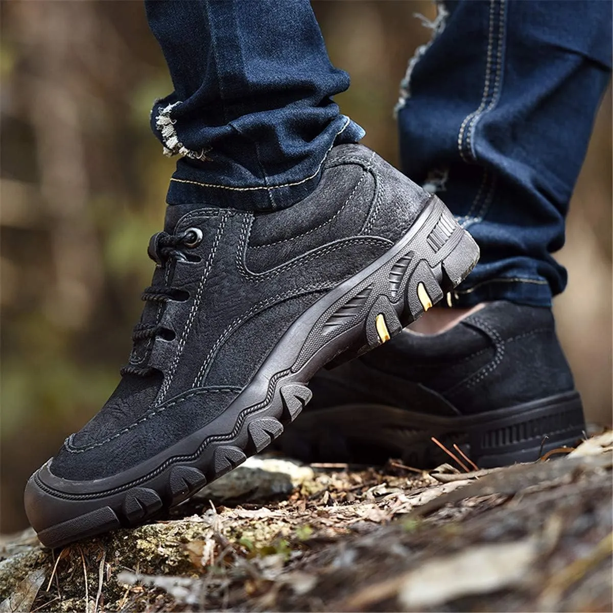 ChicWind Men's Lace Up Outdoor Waterproof Leather Hiking Sneakers