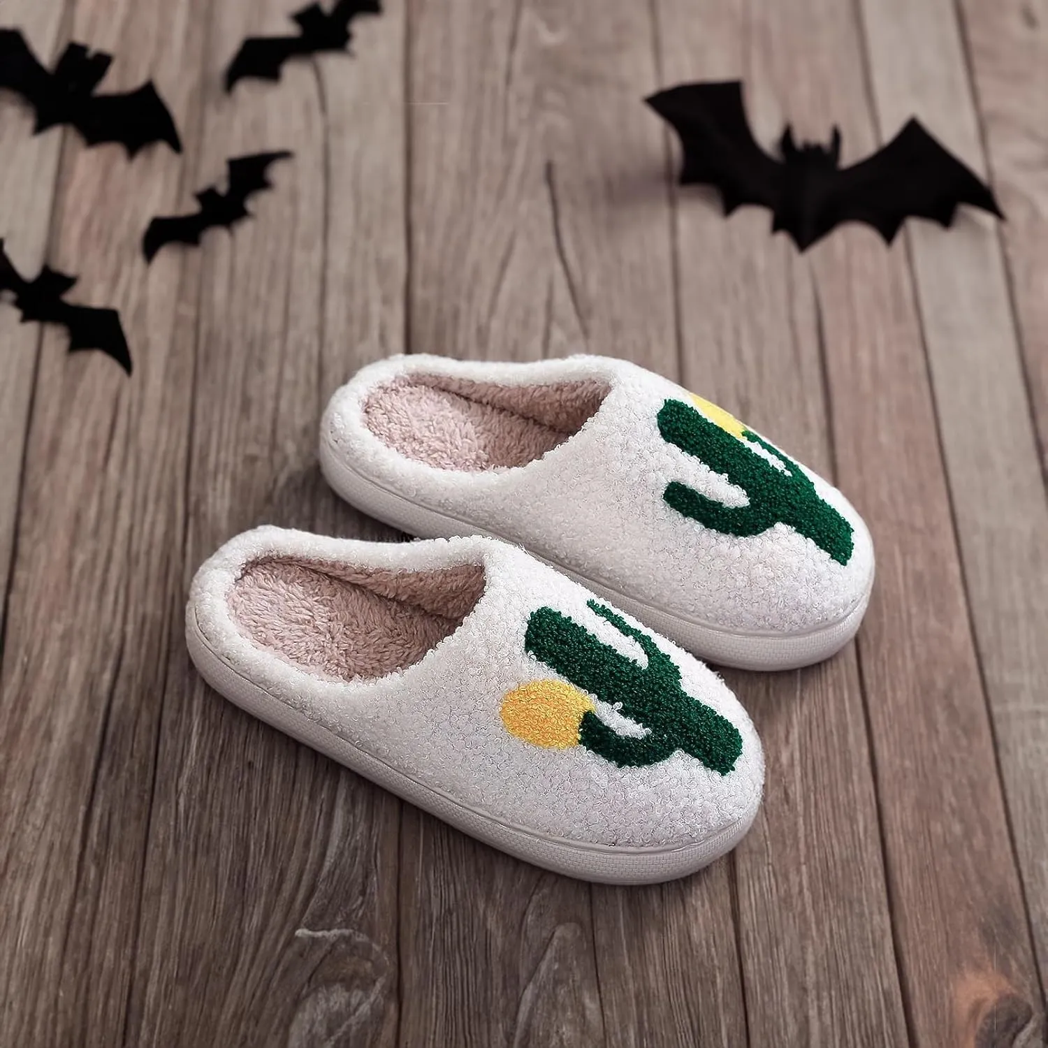 Halloween Christmas Slippers Holiday Slipper House Shoes Home Slipper for Women Fuzzy Outdoor Indoor Bedroom Slippers