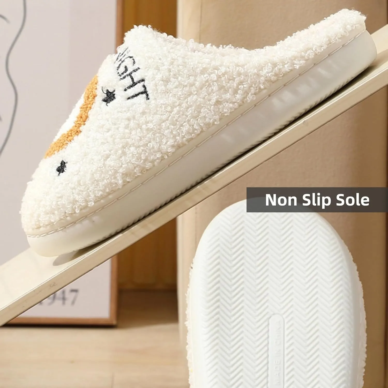 Home Slippers Winter Warm Plush Slippers Comfy Slippers for Women Men Indoor House Fluffy Couple Slippers Soft Cozy Non-Slip Sole Shoes Bedroom Slippers Fuzzy Moon Slippers