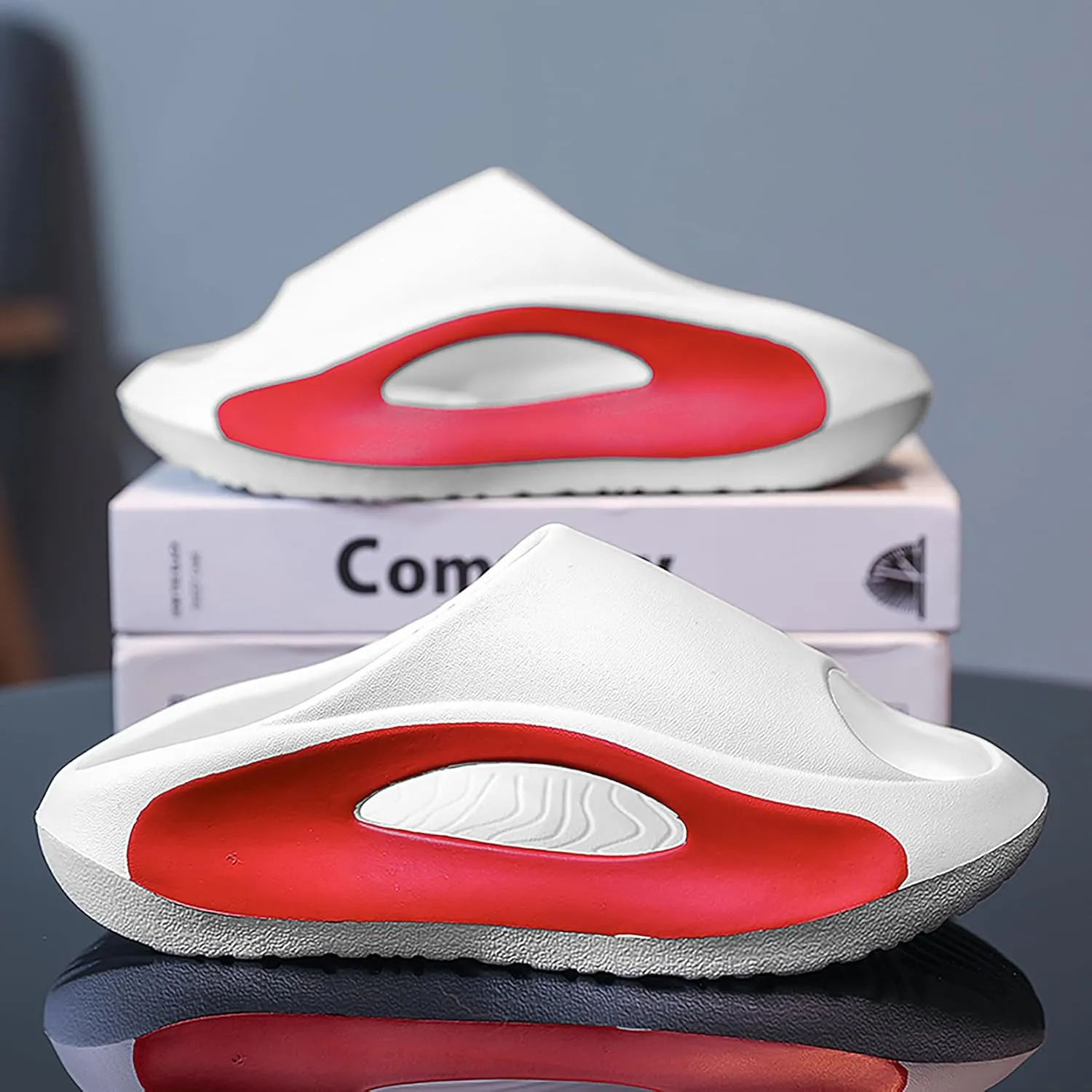 Kids Cloud Slides Boys Girls Comfy Pillow Slippers Summer Beach Sandals Non-Slip Thick Sole Slippers for Indoor Outdoor