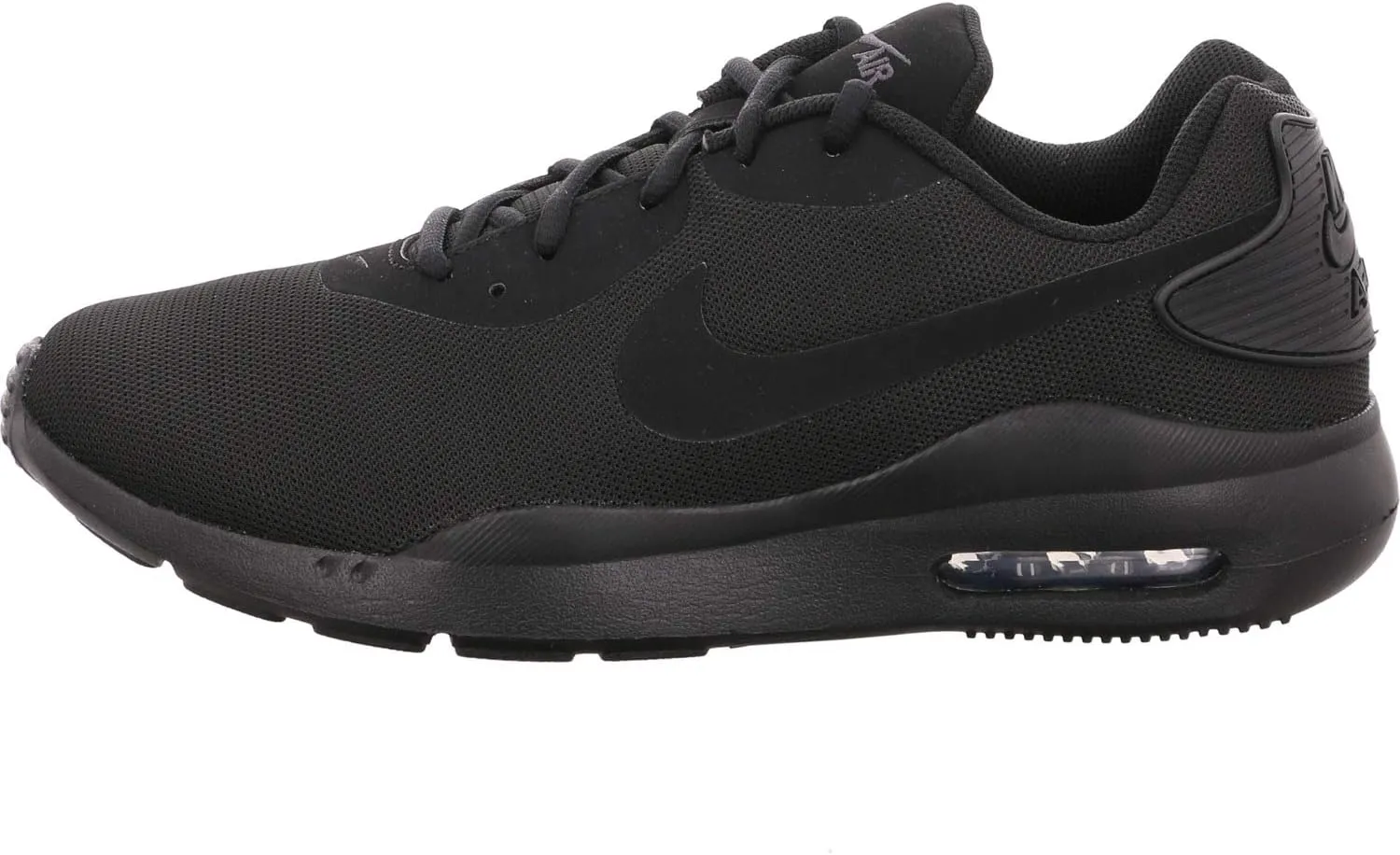 Nike Men's Air Max Oketo Sneaker