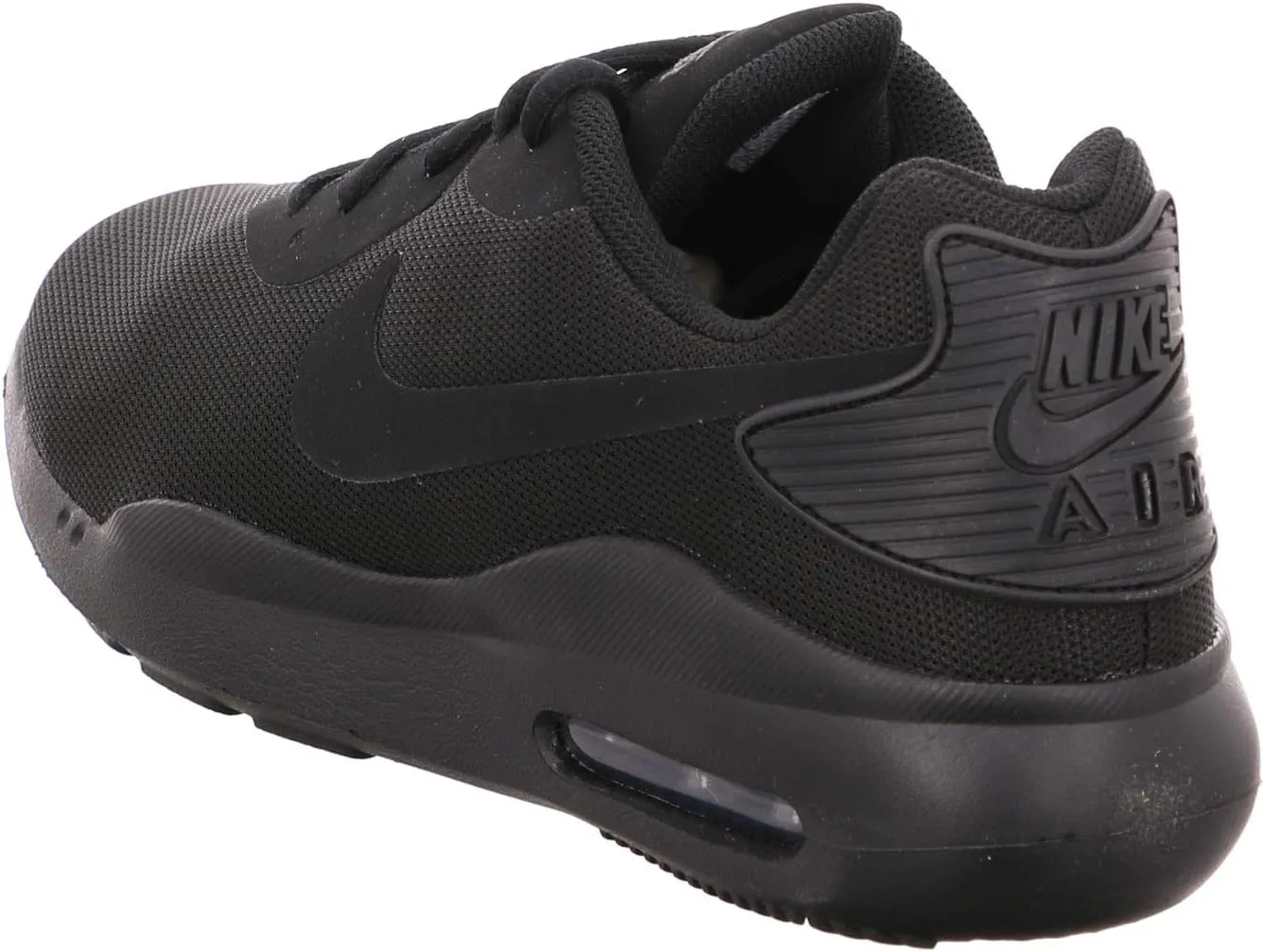 Nike Men's Air Max Oketo Sneaker