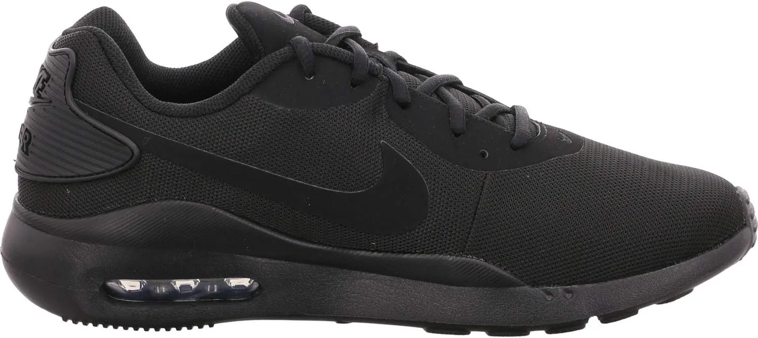 Nike Men's Air Max Oketo Sneaker