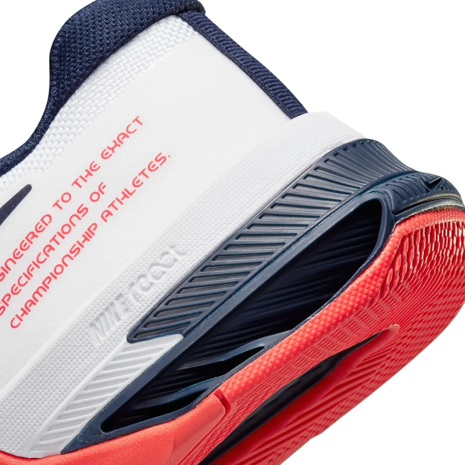 Nike Men's Sneaker, 0