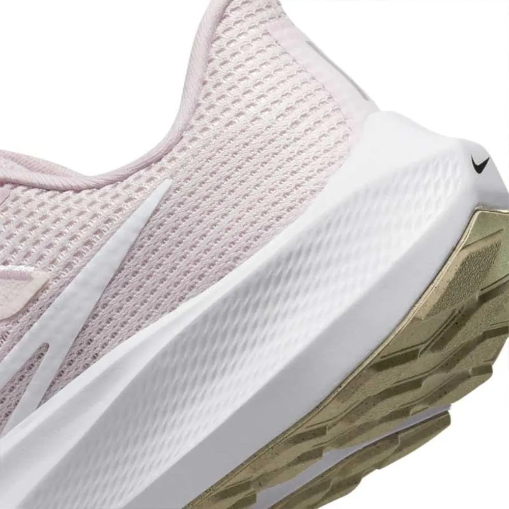 Nike Women's Sneaker