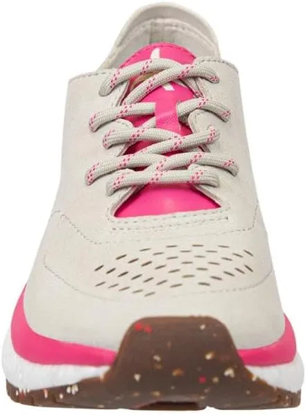 OTBT Women's Free Sneaker