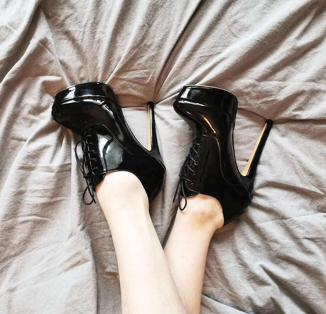 Platform Lace Up Stiletto High Heels Round Toe Ankle Bootie