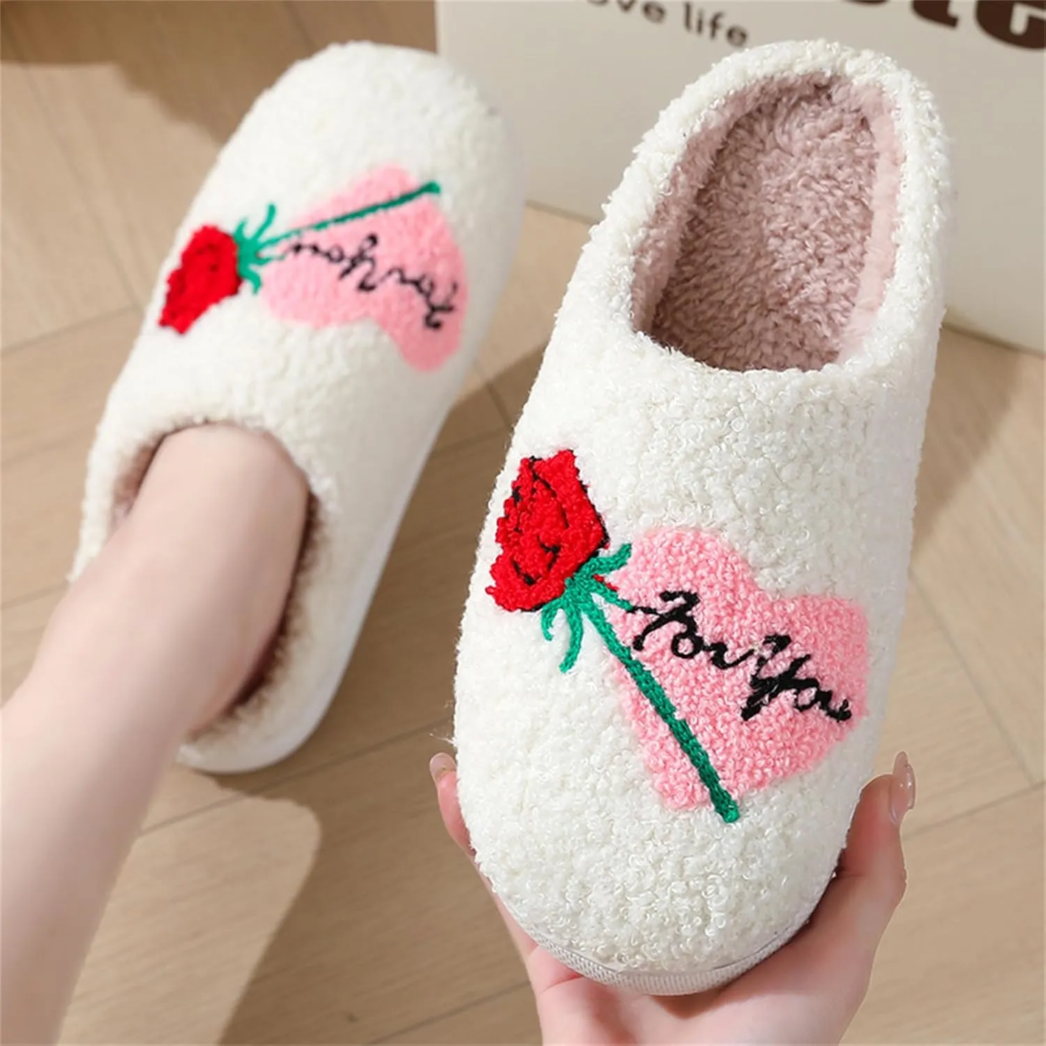 Slippers Women Fuzzy Valentines House Rose Heart Bedroom Platform Fleece Slipper Indoor Couple Warm Cozy Winter Home Non Slip Wool Lined Shoes